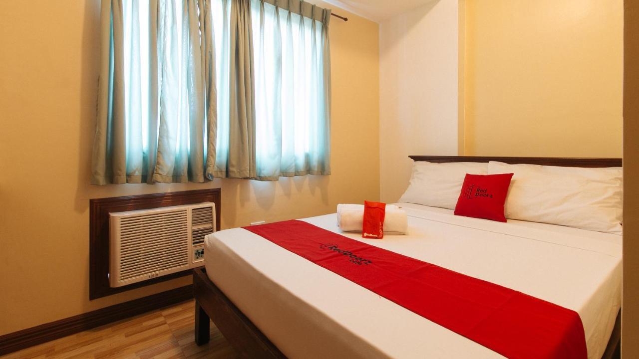 Reddoorz @ Moonwalk Paranaque 2*