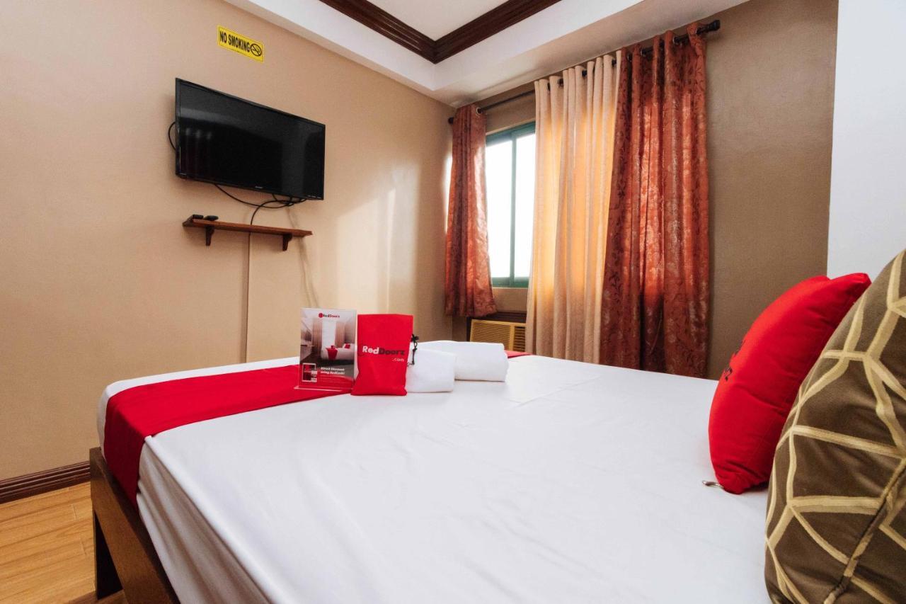 Hotel Reddoorz @ Moonwalk Paranaque Paranaque City